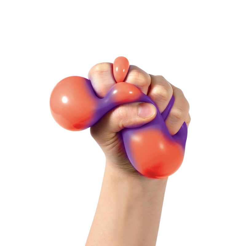 NeeDoh Color Change Squeeze Heart - Image 5